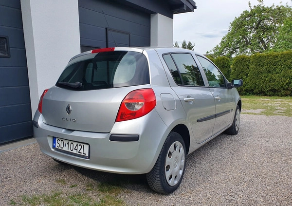 Renault Clio cena 14700 przebieg: 126000, rok produkcji 2009 z Myszków małe 92